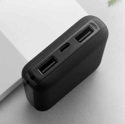 Anschlüsse der BergHeat Powerbank in Nahaufnahme